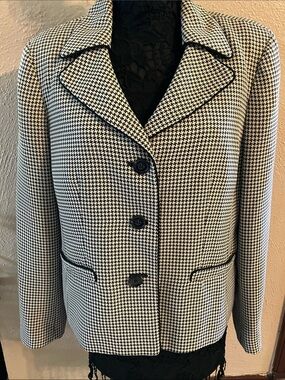 Kasper Black and White Houndstooth Blazer Jacket